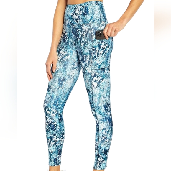 Bally Pants - Bally Total Fitness Blue Patterned High Rise Pocket Work Out Leggings. L